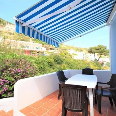 Maga Circe Apartment Ponza